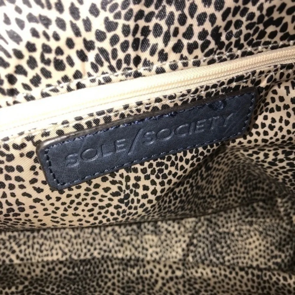 Sole Society Navy Blue Faux Leather Hand Bag -NWOT
